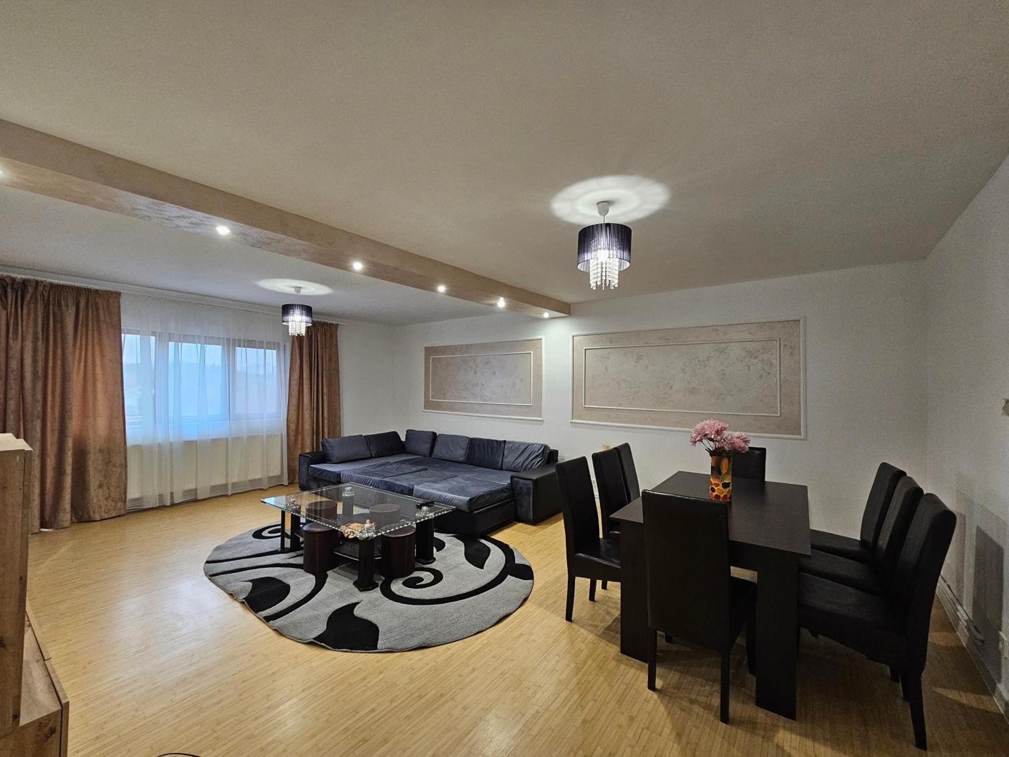 Didi Apartament 크라이오바 외부 사진