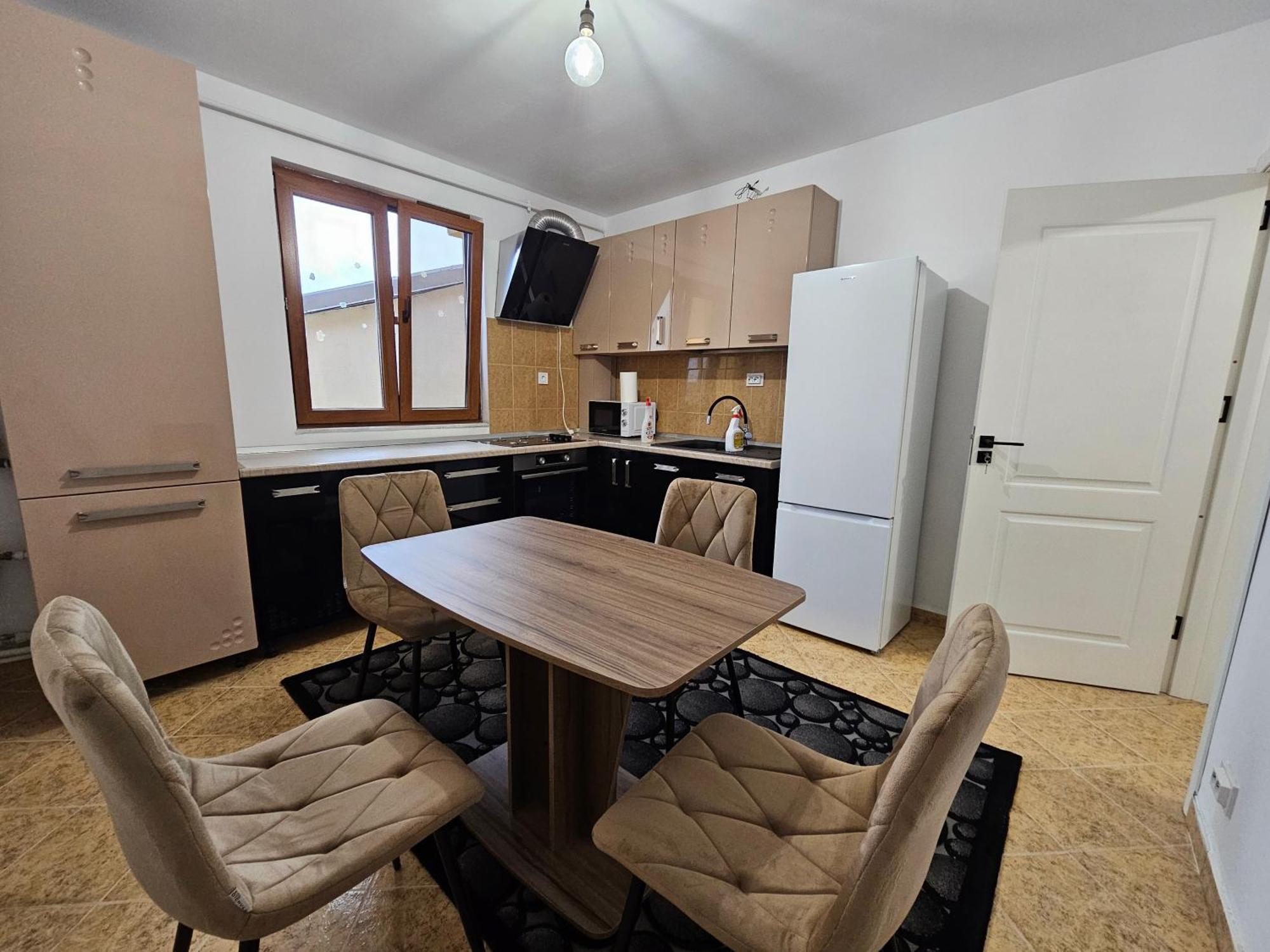 Didi Apartament 크라이오바 외부 사진